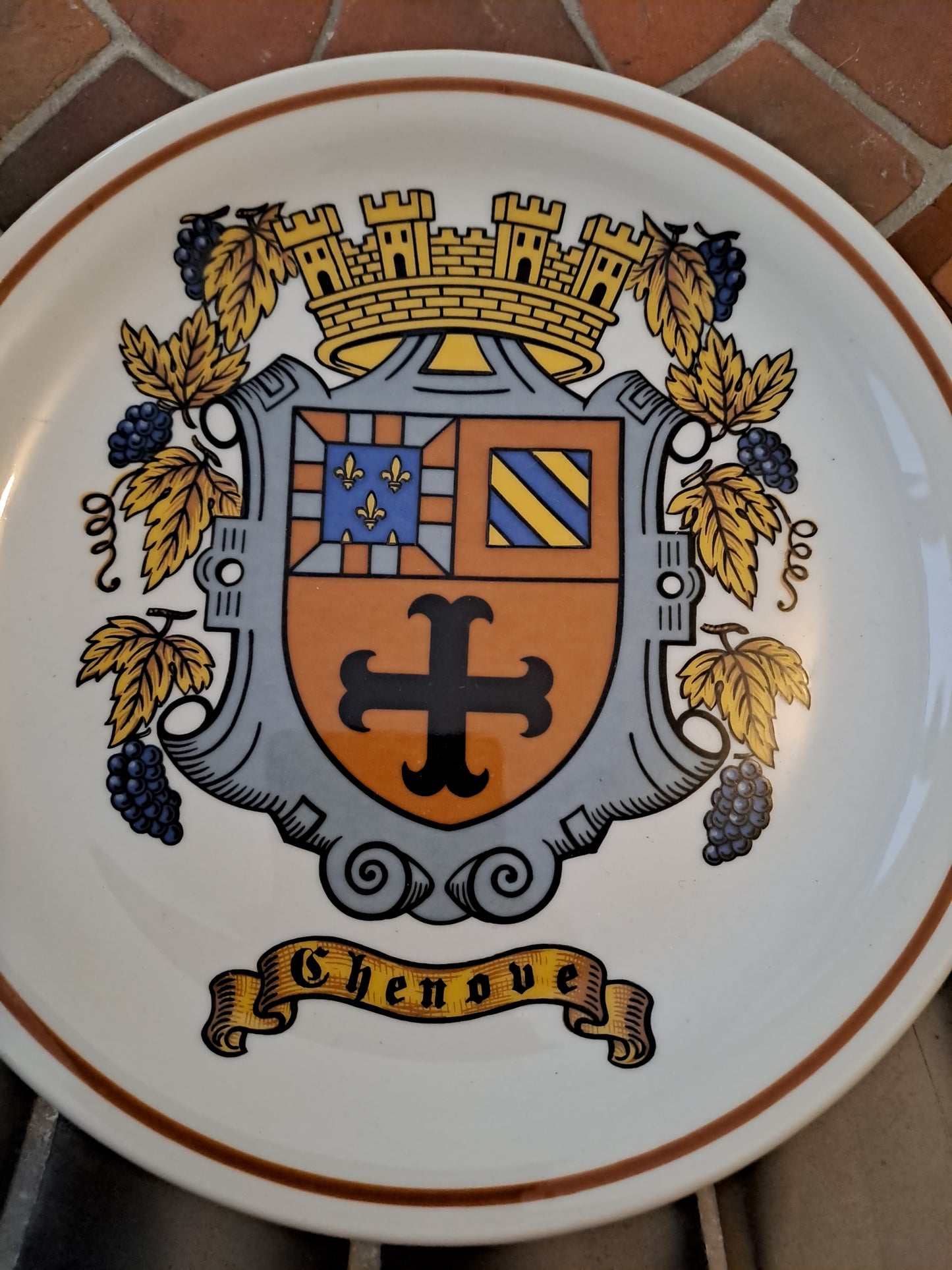 Assiette Blason Chenôve Pillivuyt Decor Grand Feu 20 Cm