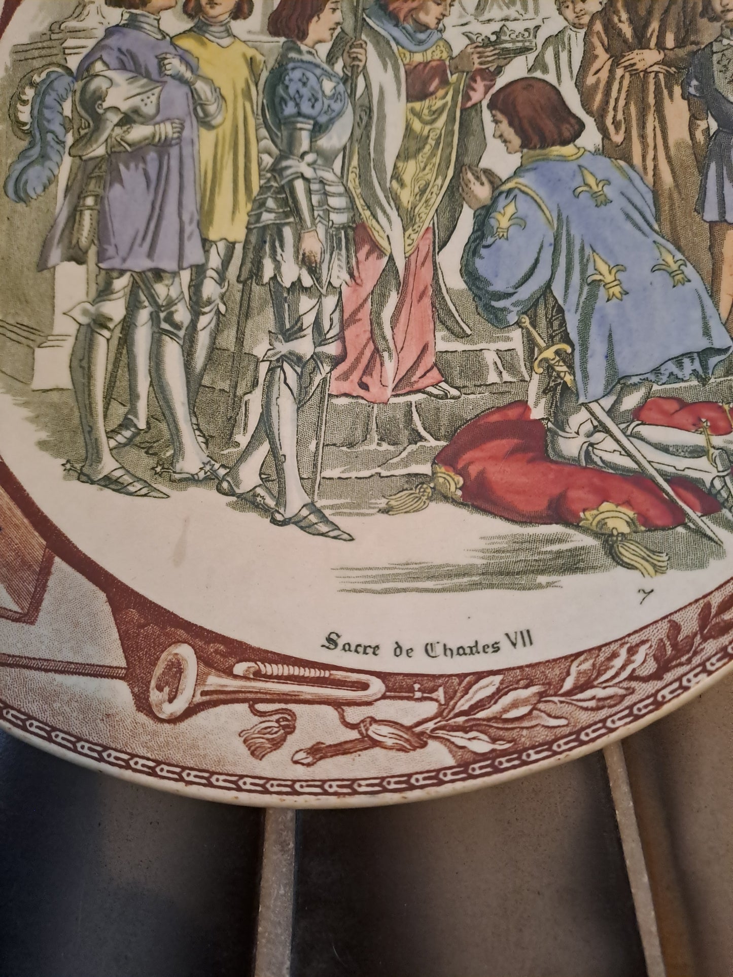 Assiette sarreguemines. Jeanne d'Arc. Sacre De Charles VII.
