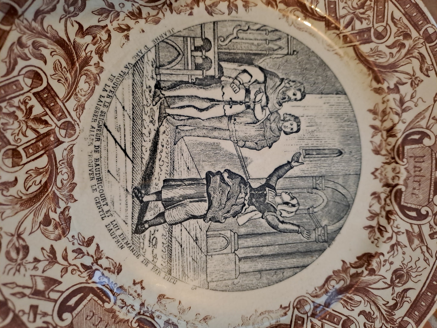 Assiette Sarreguemines Jeanne D'arc Va Trouver Le Seigneur De Baudricourt.