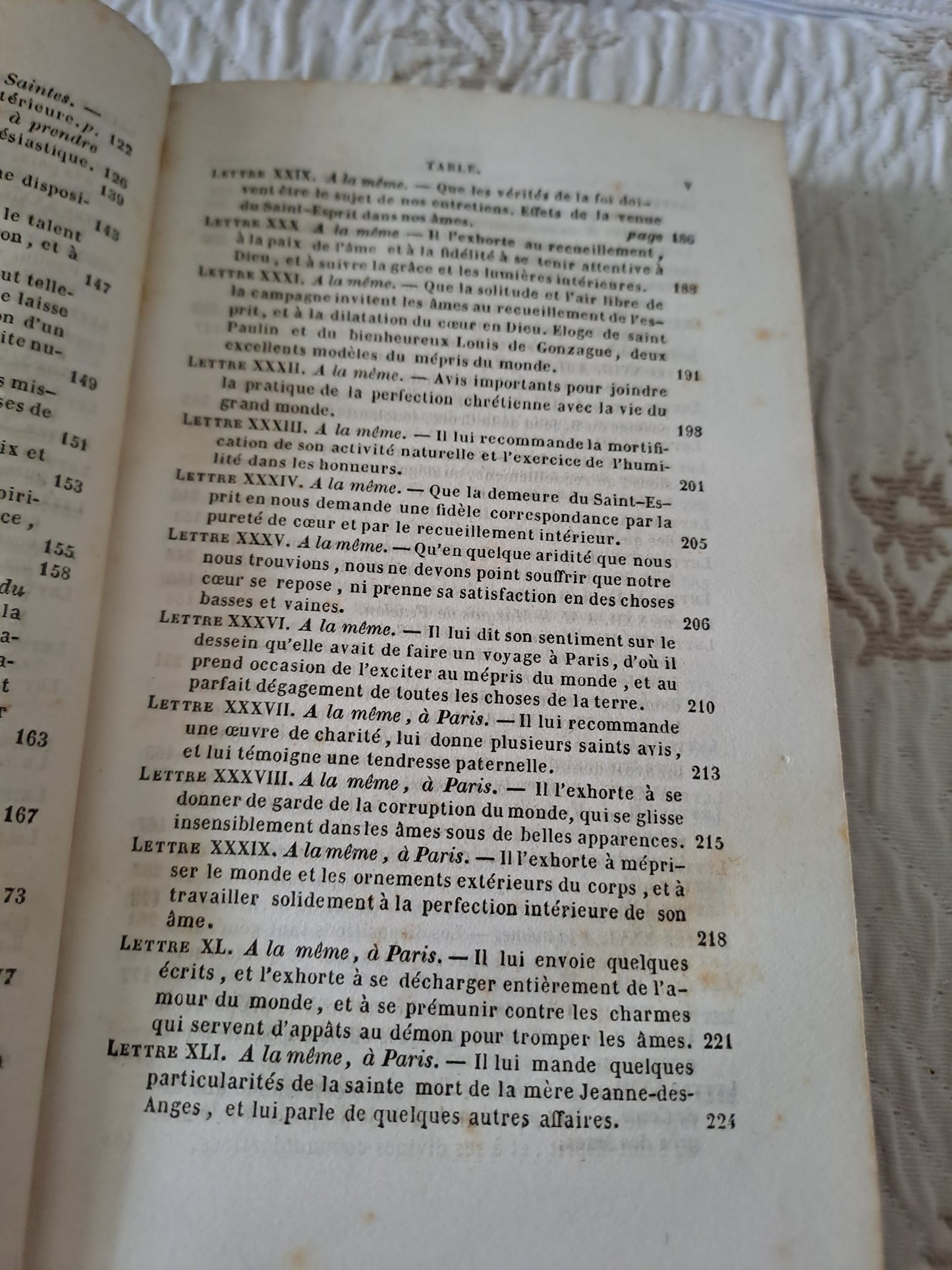 Livre. Lettres spirituelles par le Révérend Père J. J. Surin. 1846.