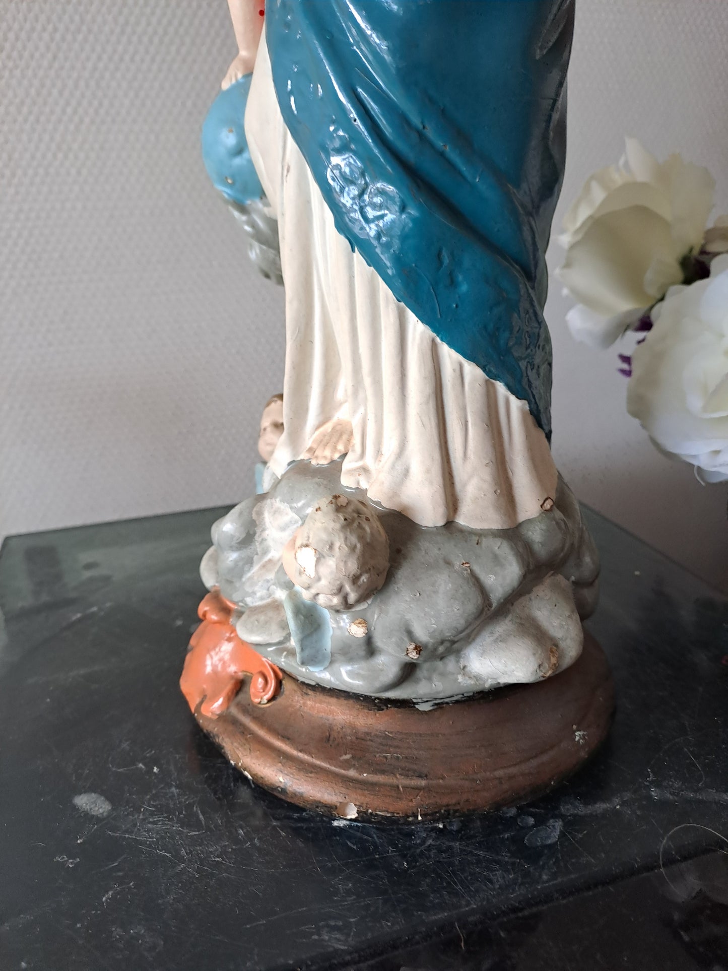 Statue représentant Notre-Dame des Victoires. 46 cm de haut. Vintage. Ancien. N°2.