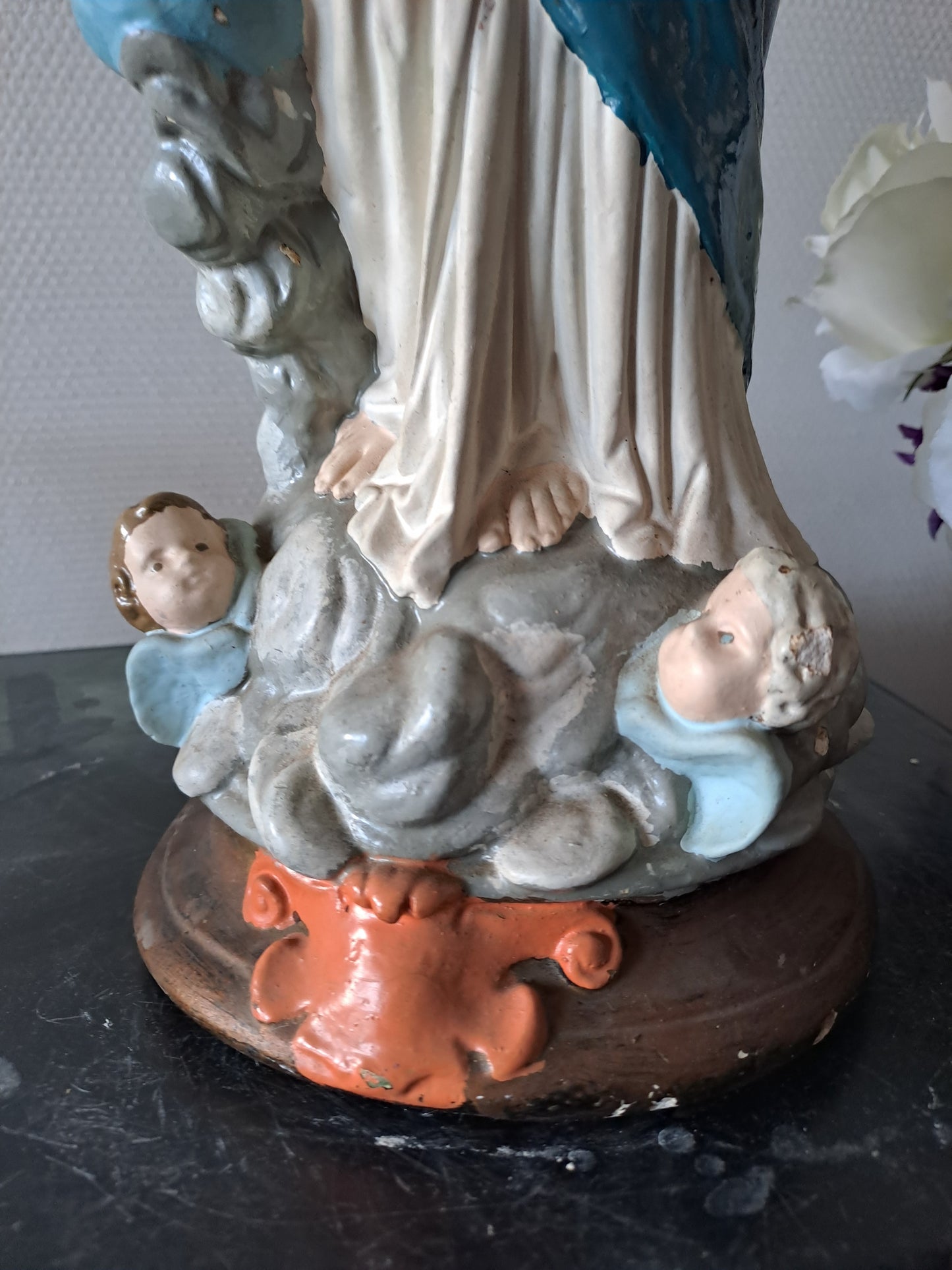 Statue représentant Notre-Dame des Victoires. 46 cm de haut. Vintage. Ancien. N°2.
