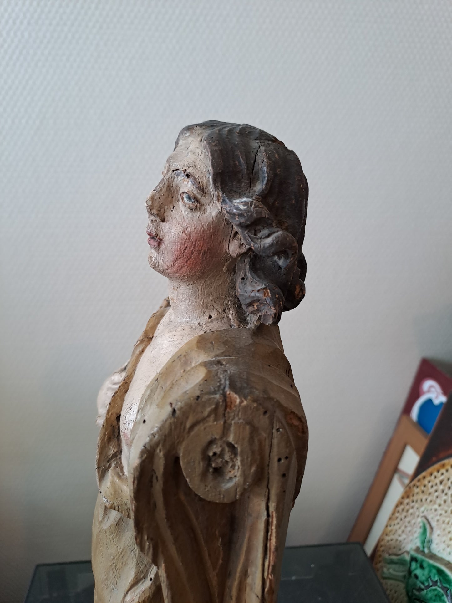 Statue en bois Polychrome. Représentant Saint Jean-Baptiste. 1ere moitié du XVIII eme