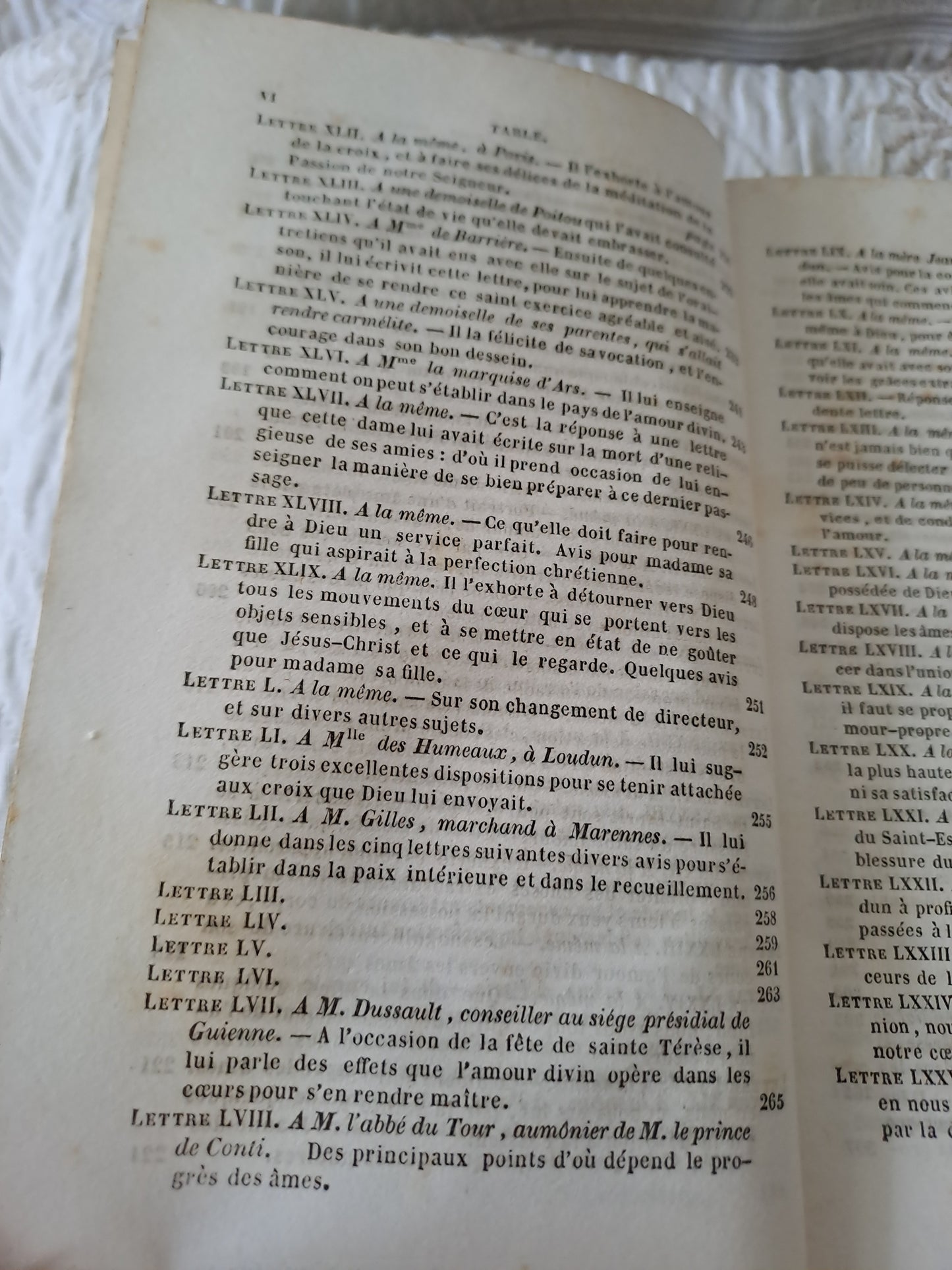 Livre. Lettres spirituelles par le Révérend Père J. J. Surin. 1846.