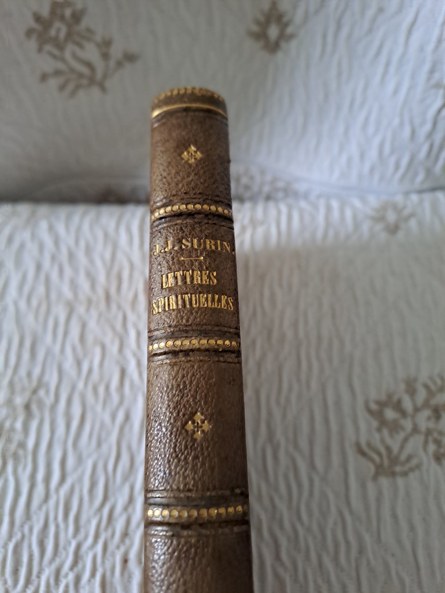 Livre. Lettres spirituelles Tome 2. Par le Révérend Père J. J. Surin. 1843.