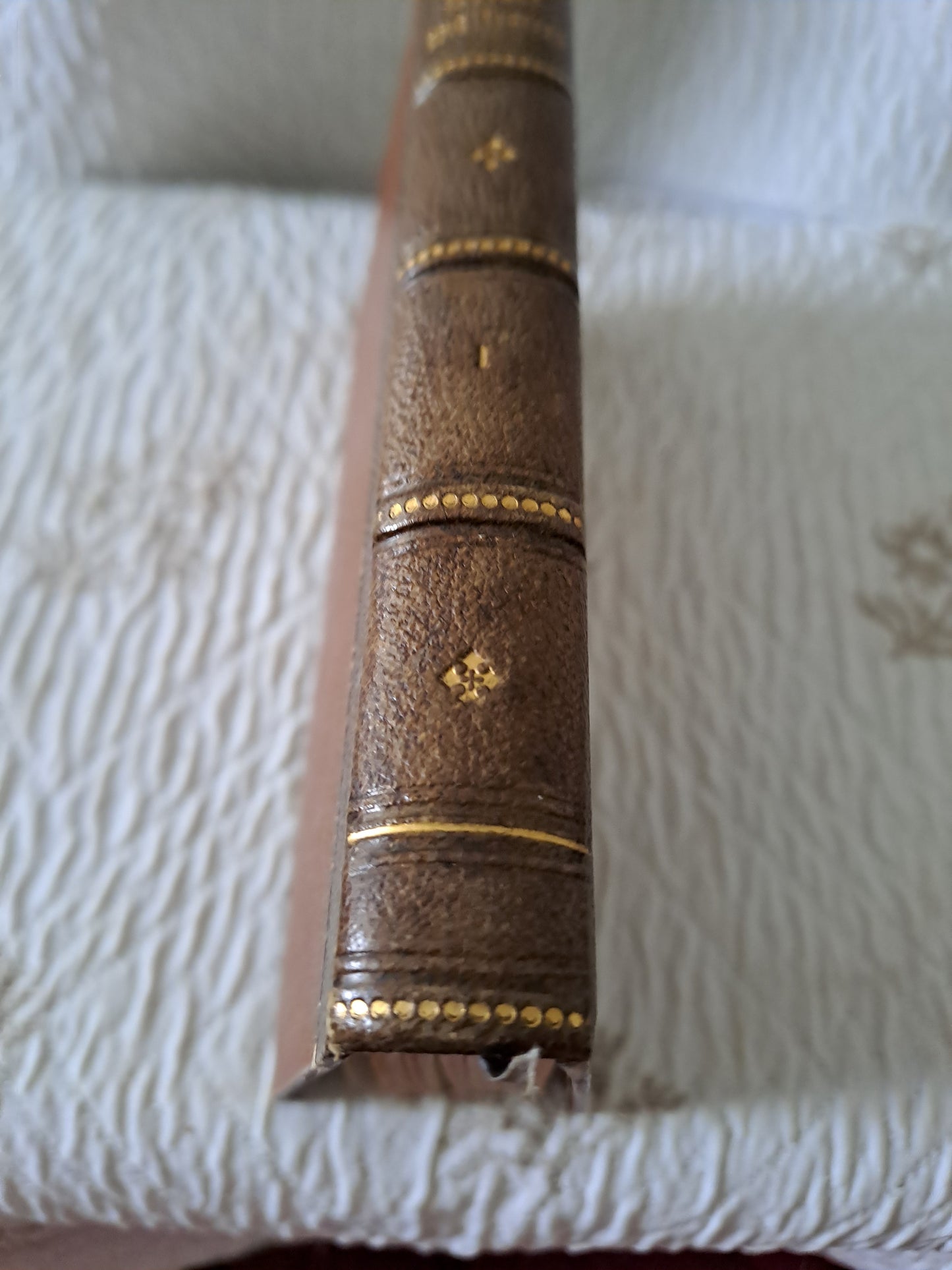 Livre. Lettres spirituelles par le Révérend Père J. J. Surin. 1846.
