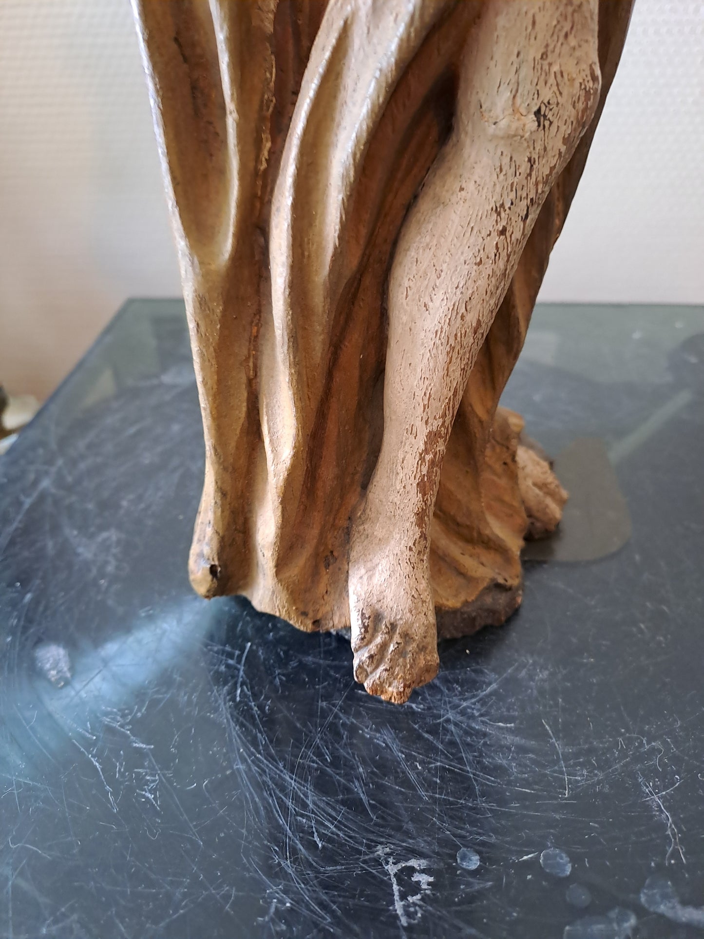 Statue en bois Polychrome. Représentant Saint Jean-Baptiste. 1ere moitié du XVIII eme