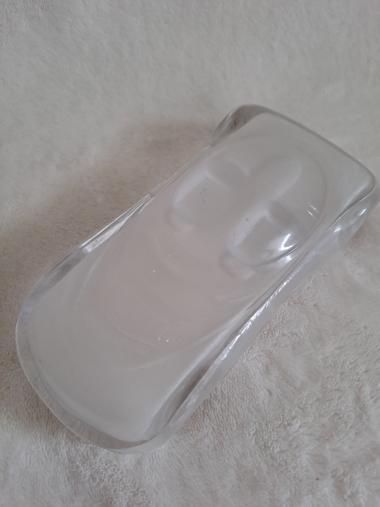 Voiture en cristal.