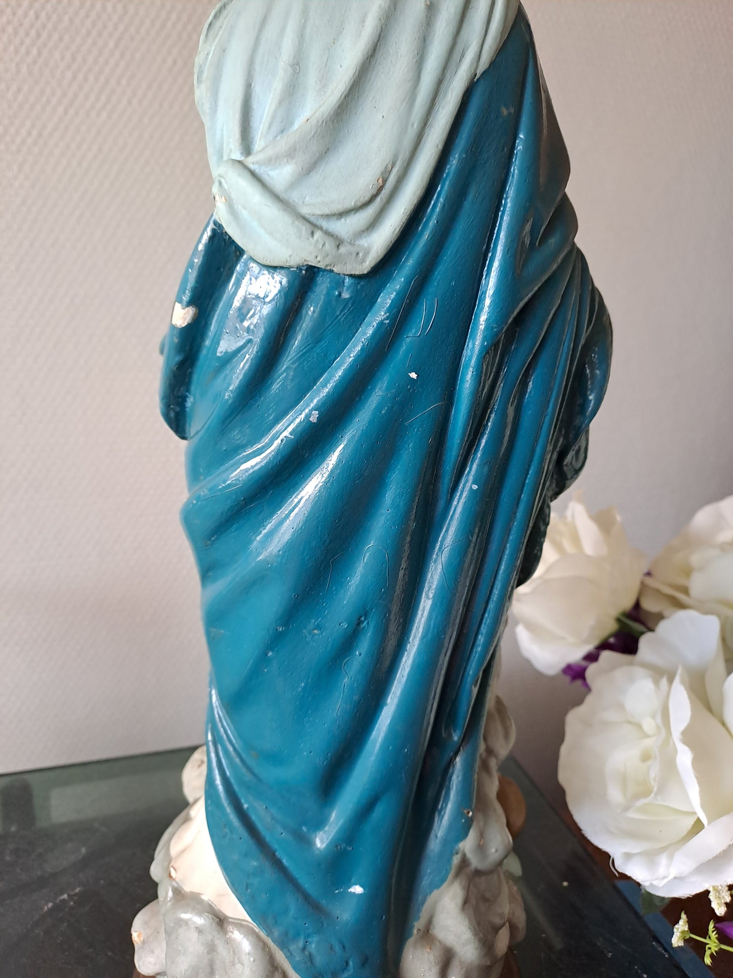 Statue représentant Notre-Dame des Victoires. 46 cm de haut. Vintage. Ancien. N°2.