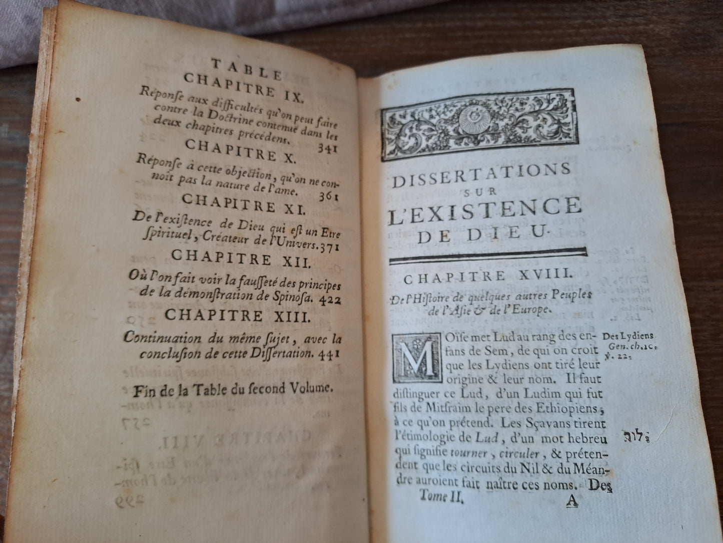 Livre. Dissertations sur l'existence de Dieu. M.Jaquelot.T2. 1744. Ancien ouvrage. Vintage.