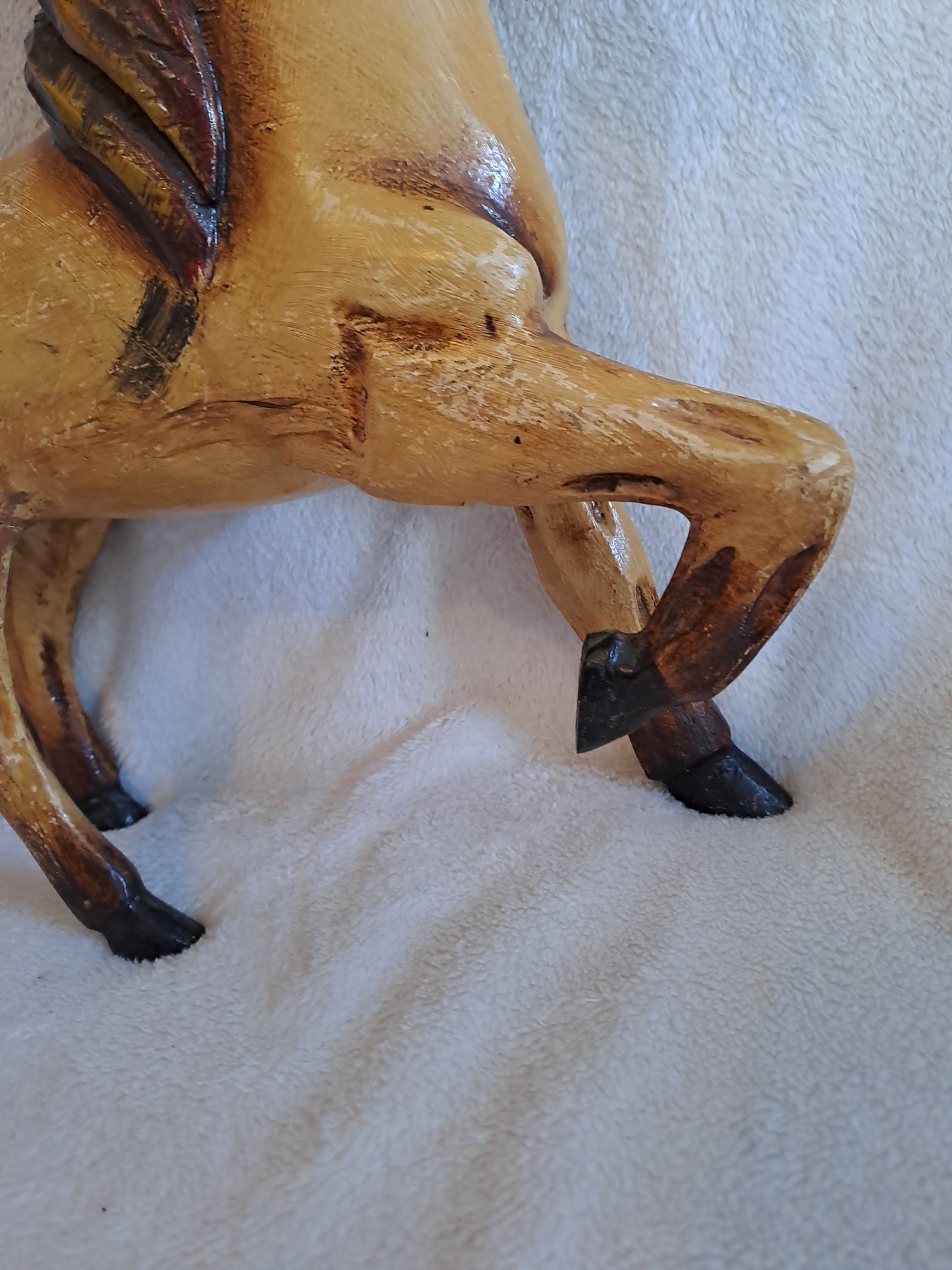 Caleche de course avec son cheval. Jouet vintage de collection.