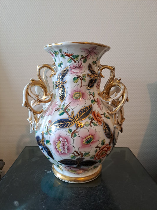 Vase En Porcelaine de Bayeux. Période Gosse ( 1849-1877).