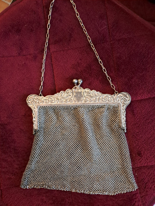 Sac À Main. Minaudière. Marqué.